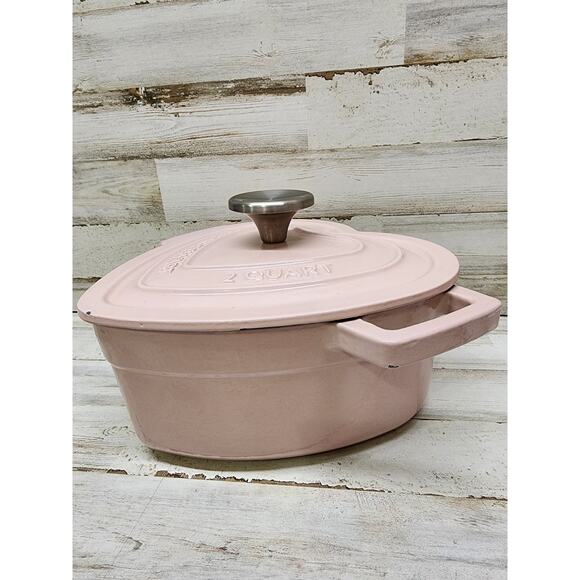 Martha Stewart 2 Quart Enameled Cast Iron Pink Heart Dutch Oven - Picture 6 of 13